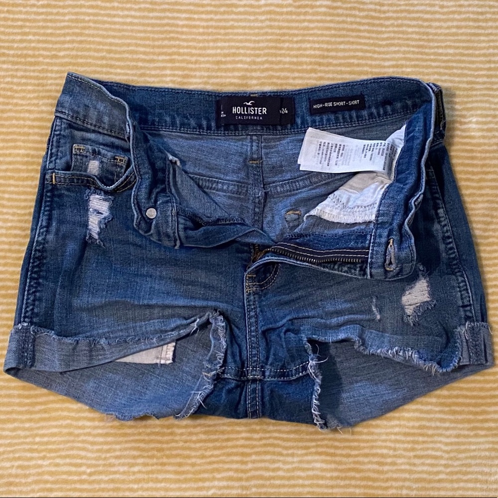 Hollister High Rise Short Short